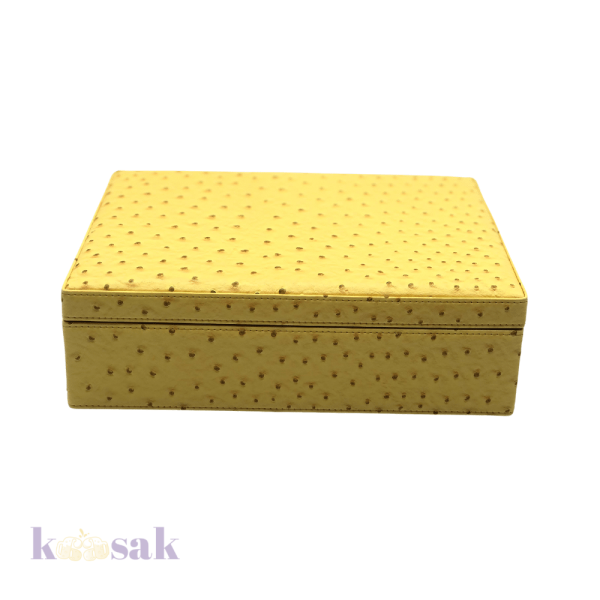 Guevara Display Humidor – Yellow Leather